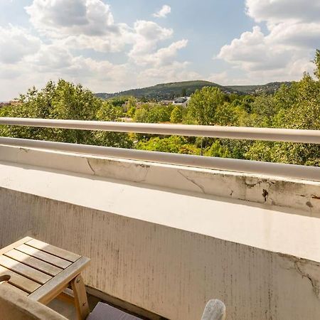 Lovely 1 Bedroom Flat - Gazdagret Budapest Eksteriør bilde
