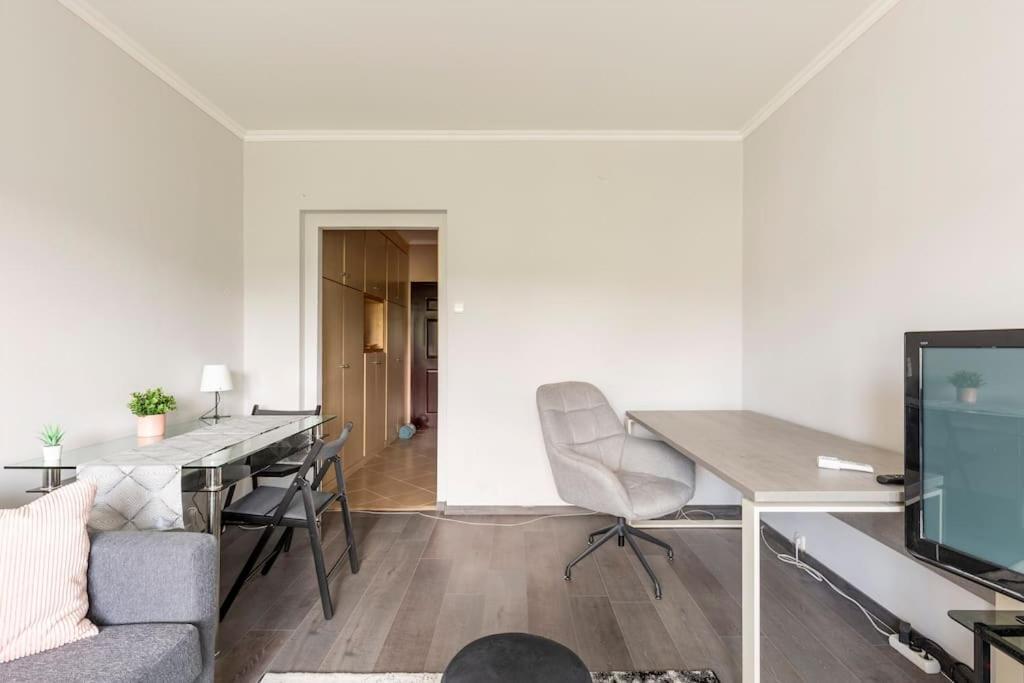 Lovely 1 Bedroom Flat - Gazdagret Budapest Eksteriør bilde