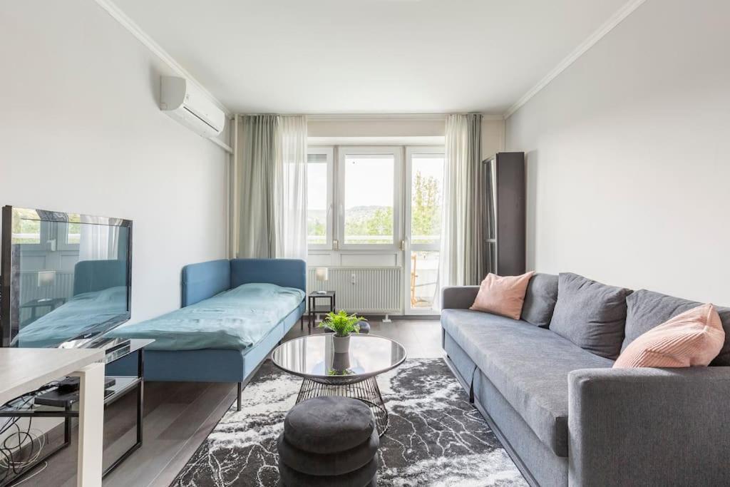 Lovely 1 Bedroom Flat - Gazdagret Budapest Eksteriør bilde