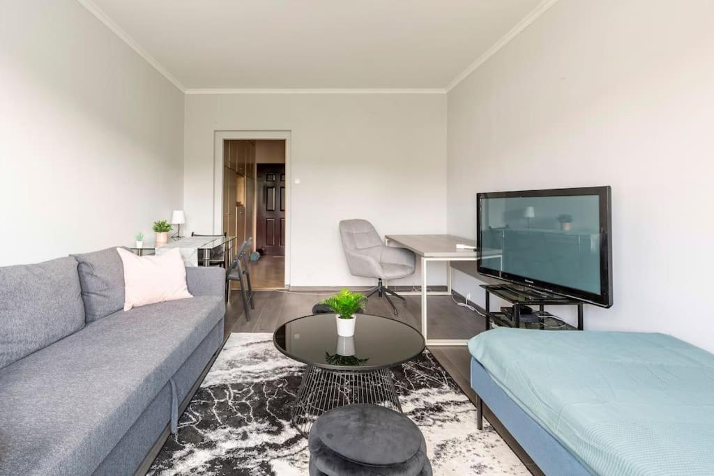 Lovely 1 Bedroom Flat - Gazdagret Budapest Eksteriør bilde