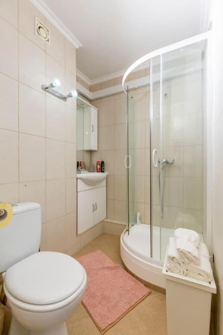 Lovely 1 Bedroom Flat - Gazdagret Budapest Eksteriør bilde